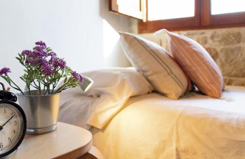 Lledo Apartamento | Vistas de ensueño y chimenea - Casa de las Letras
