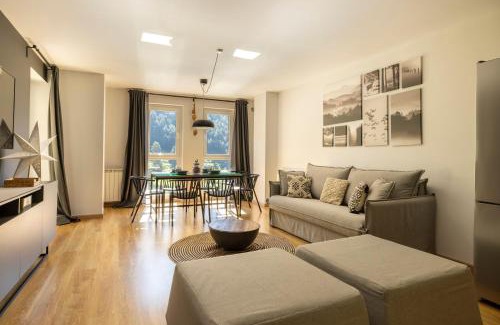 Arinsal Apartamento | Vistas PRECIOSAS Al Valle De Arinsal - 6PAX- A Pie De Pistas & ESQUÍ - Free Parking l by BonesVacances