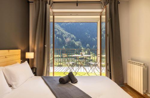Arinsal Apartamento | Vistas PRECIOSAS Al Valle De Arinsal - 6PAX- A Pie De Pistas & ESQUÍ - Free Parking l by BonesVacances