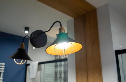 Praga Apartamento | Vistula Loft Blue Apartment by BookingHost
