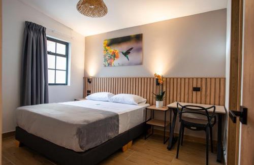 El Poblado Hotel | Vita Hotel Boutique - Aire Acondicionado & Desayuno