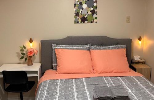 Bathurst Manor Casa | Vita House near Downsview and Yorkdale Shopping Center