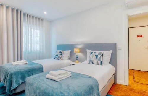 Cova da Piedade Apartamento | Vita Portucale ! Almada Trendy Retreat