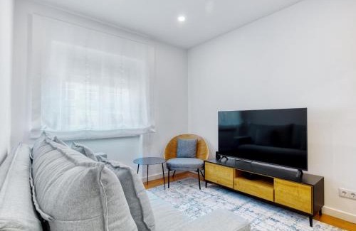 Cova da Piedade Apartamento | Vita Portucale ! Almada Trendy Retreat
