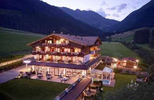 Valle di Casies Hotel | Vitalpina Hotel Magdalenahof