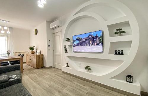 Viterbo Casa | Viterbo Center House