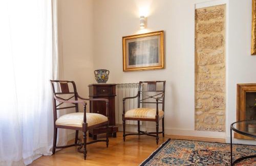 Centro Storico Apartamento | Vittorio Emanuele Suite Apartment