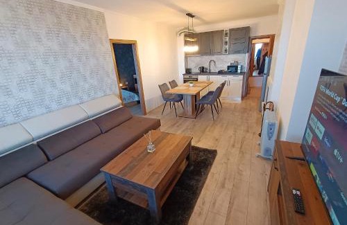 Pamporovo Apartamento | Viva 4 Apartment ski to the door complex Grand Monastery Pamporovo