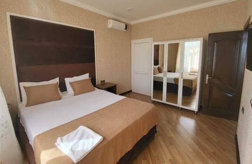 Gabala Cama Y Desayuno | Viva Hotel Gabala