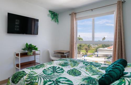 Barrio Santa Lucía Casa | Viva Jaco