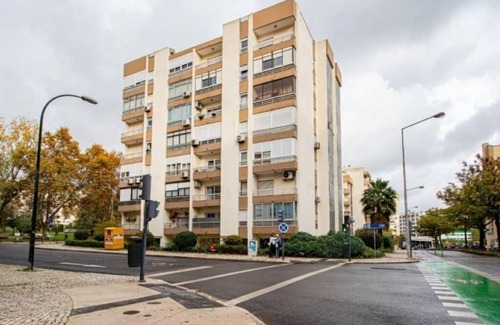 Lumiar Apartamento | Viva Lisboa - Your urban refuge!