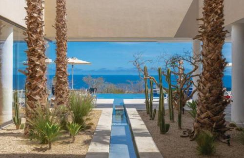 Cabo San Lucas Apartamento | Viva Nautica Solaria 2 BR condo with sea view, 2 pools, hot tub