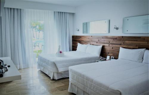 Cabarete Complejo | Viva Tangerine by Wyndham, A Trademark All Inclusive