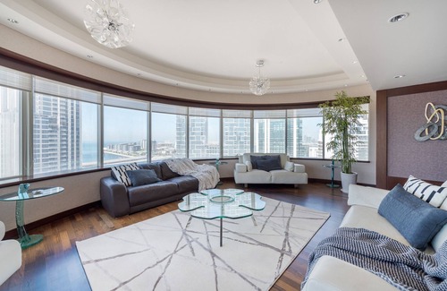 Dubai Marina Apartamento | Vivacious 4BR With Sea & Marina View