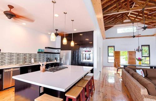 Antoneys Cay Villa | Vivaro Roatan North House