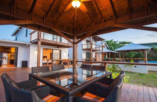 Antoneys Cay Villa | Vivaro Roatan North House