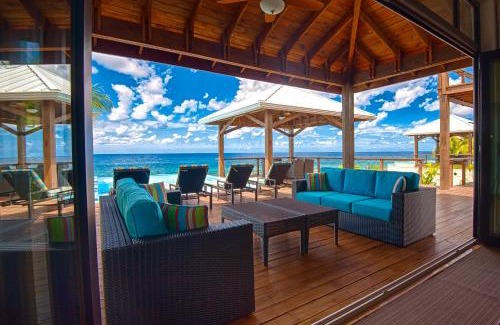 Antoneys Cay Villa | Vivaro Roatan South House
