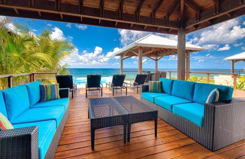 Antoneys Cay Villa | Vivaro Roatan South House