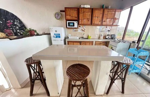 Punta Sal Cabina | ¡Vive el Paraíso en Justo en la Gloria! ¡Goza esta Casa de Playa y Vista al Mar!