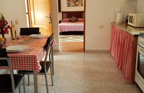 Agaete Apartamento | Vivelorural ático y terraza en El Risco de Agaete