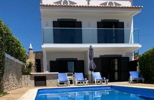 Mosqueira Villa | Vivenda Silvestre Family House