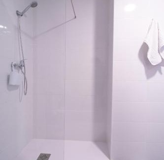 Trinitat Apartamento | Viveros by Concept Flats