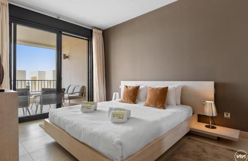 Marbella Apartamento | ViVi Homes - Elisa Pool, Gym & Sea View