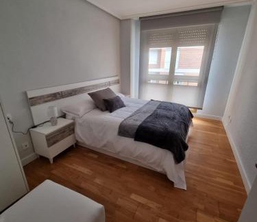 León Apartamento | Vivienda SILVIA RENFE