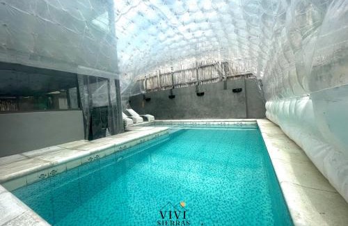 Villa Carlos Paz Cabina | ViviSierras, Carlos Paz casa centro frente al lago, pileta climatizada, 4 dormitorios, 3 baños, quincho
