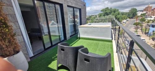 Villa Carlos Paz Apartamento | Vivisierras, Piso 3 frente al lago, centro Villa Carlos Paz, 2 dormitorios, 2 baños, pileta privada, premium