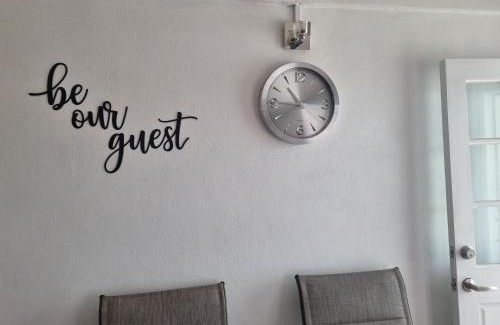 Barroui Apartamento | VJ's Guesthouse - Vacation Home & Car Rental, Jimmit, Dominica