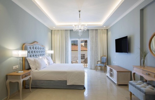 Nidri Casa | VK Luxury Suites - Private Parking - Adults Only