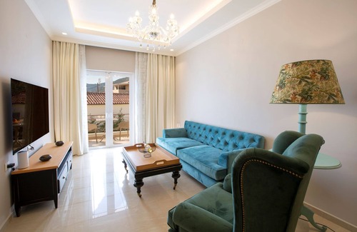Nidri Casa | VK Luxury Suites - Private Parking - Adults Only