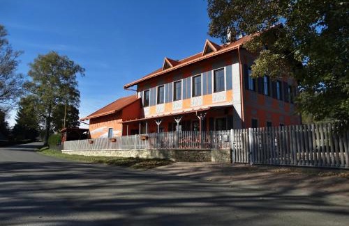 Lenora Casa | Vlčí Jámy