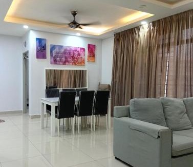 Presint 15 Apartamento | VLA 17 Homestay Putrajaya Dwiputra