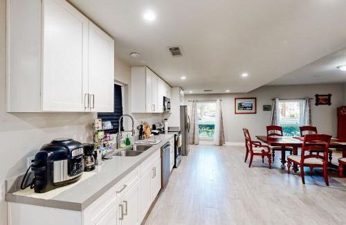 Houston Casa | Vlad's Castle