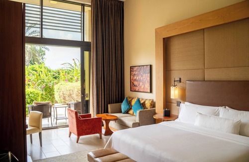 Khalifa City Hotel | VOGO Abu Dhabi Golf Resort & Spa