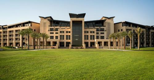 Khalifa City Complejo | VOGO Abu Dhabi Golf Resort & Spa Formerly The Westin Abu Dhabi Golf Resort & Spa