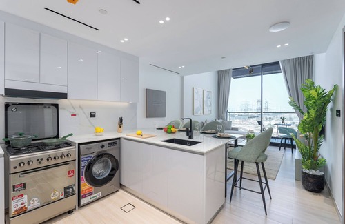 Jumeirah Village Circle Apartamento | Vogue 7 mins Sky Dubai 3 mins Cirle Mall
