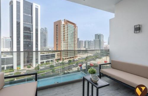 Madinat Zayed Apartamento | Vogue MAG318 Downtown Dubai with Skyline and Pool View, Steps to Burj Khalifa and Dubai Mall, Amazing Pool & Gym Access