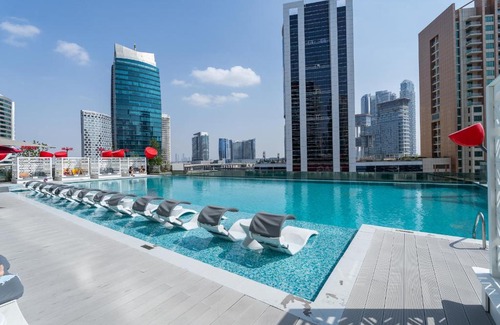 Downtown Dubai Apartamento | VOGUE MAG318 Downtown Dubai Skyline View with Steps from Burj Khalifa and Dubai Mall