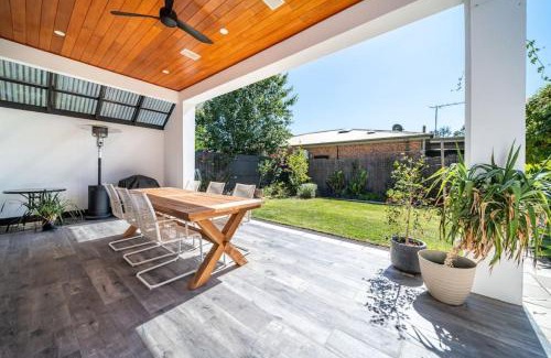 Forestville Casa | Vogue on Victoria Forestville