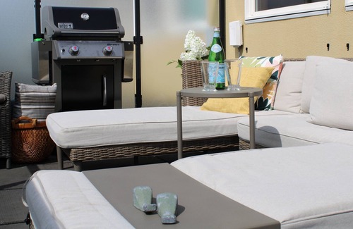 Downtown Victoria Condominio | Vogue Perch - stunning two-level penthouse