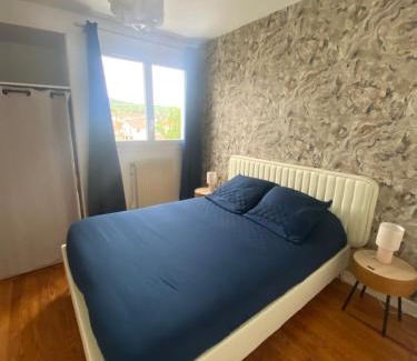 Lempdes Apartamento | Volcan Ocre-4 pers-Spacieux et chaleureux - Parking privatif - Proches axes, commerces et services - Check in 24-24