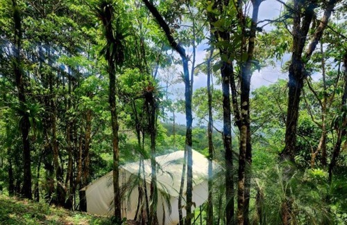 San Rafael de Guatuso Casa | Volcano Tenorio Glamping Ranch - 3 Fully Furnished Luxury Glamping Tents
