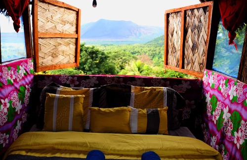 Tanna Island Casa | Volcano Tree Venture Bungalows