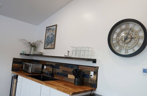 Homer Casa | Volcano Views & Relaxing Sunsets - Homer Guest House