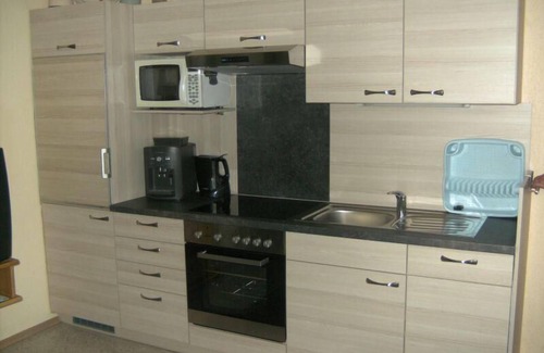 Bayerisch Eisenstein Apartamento | Apartamento totalmente equipado para tres personas con balcón.