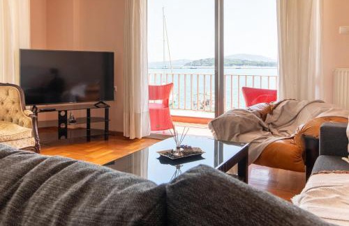 Volos City Centre Apartamento | Volos Large Apartment Sea View