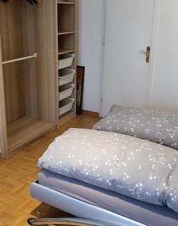 Bad Homburg v.d. Hoehe Casa | Von privat, Großes Zimmer sehr zentral in Bad Homburg Stadtmitte